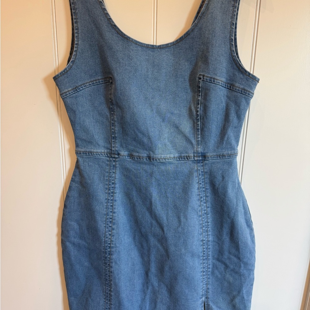Denim Sleeveless Conshvi Dress